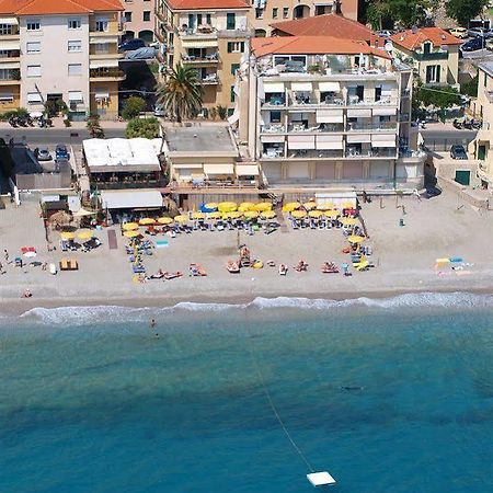 Residence Le Dune Club Varigotti Exterior foto