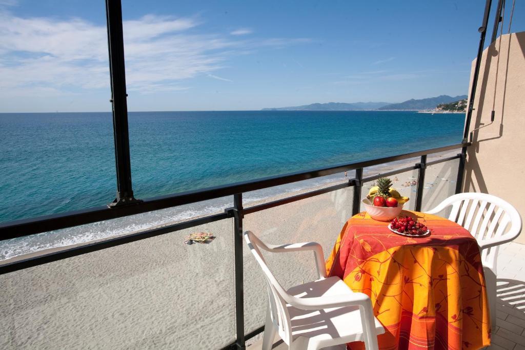 Residence Le Dune Club Varigotti Quarto foto